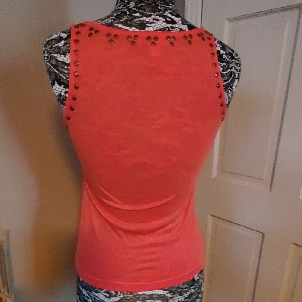 Staring At Stars coral colored tank, size XS - Picture 4 of 6